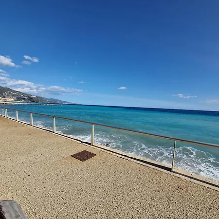 Le 182 Promenade Du Soleil